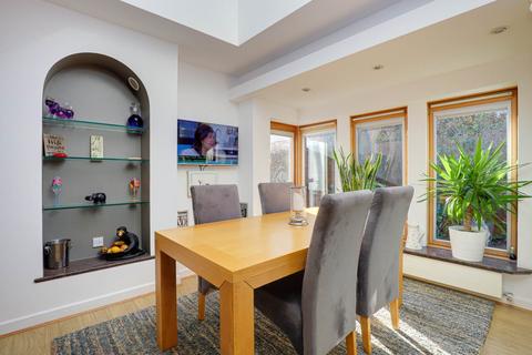 248 Henley Road, Caversham, Reading, RG4 6LR