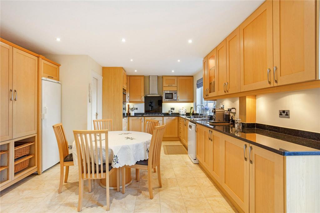 Kitchen/Breakfast