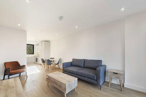 2 bedroom flat to rent, Blair Street, London E14