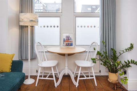 61a Haven Lane, London, W5 2HZ