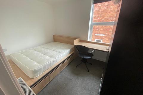 1 bedroom flat to rent, 98-100 Portland Street, Lincoln LN5