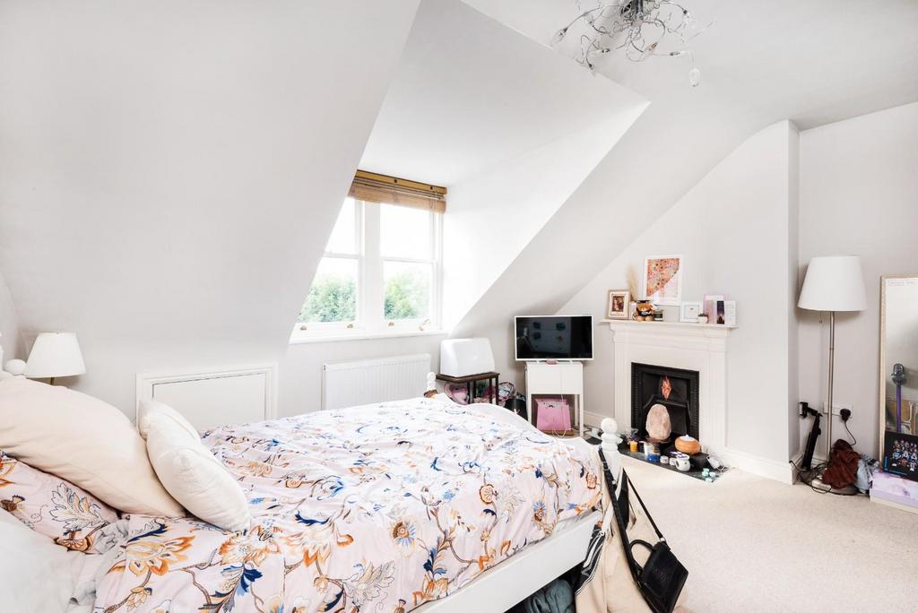 Flat 3, 47, Combe Park Bath, Somerset, BA1 3 NS-14.