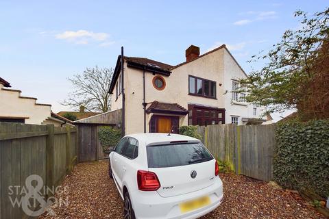 4 bedroom semi-detached house to rent, Corie Road, Norwich