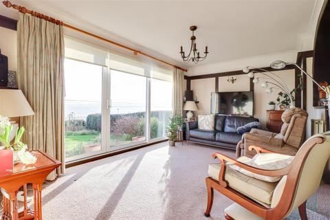 4 bedroom detached house for sale, Grand Parade, Leigh-On-Sea SS9