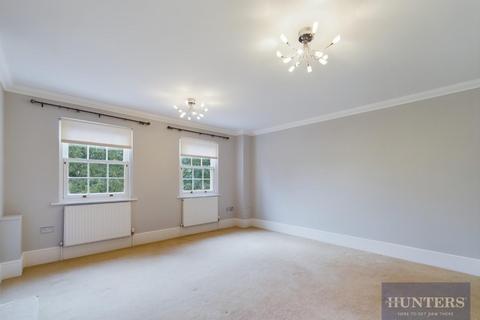 2 bedroom apartment to rent, The Park, Cheltenham