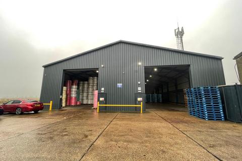 Warehouse to rent, Brentwood