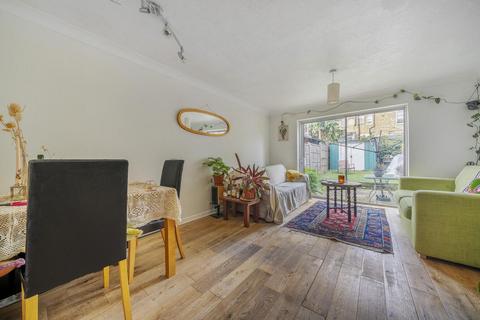 2 bedroom terraced house for sale, Cypress Gardens, Brockley