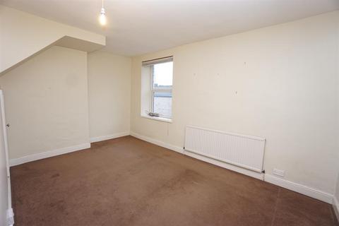 3 bedroom terraced house to rent, Cromwell Street, Walkley, Sheffield, S6 3RP