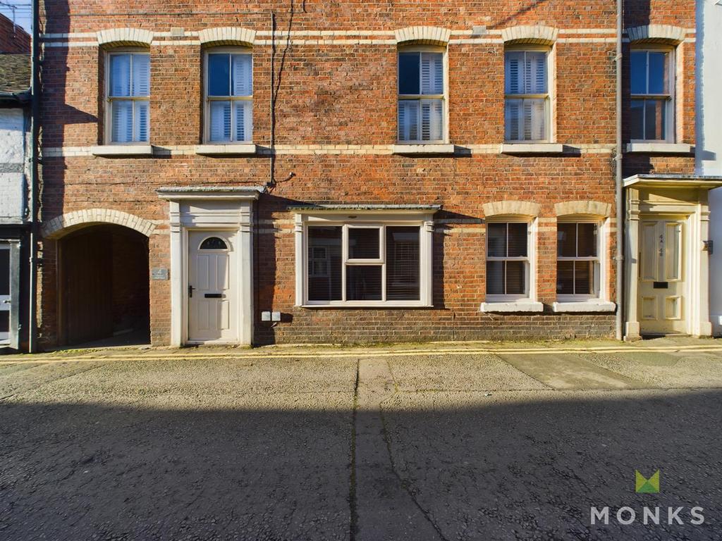 CAM01520 G0-PR0114-STILL010.jpg