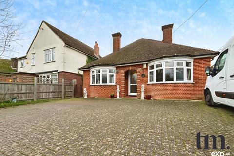 4 bedroom detached bungalow for sale, High Garrett, Braintree CM7