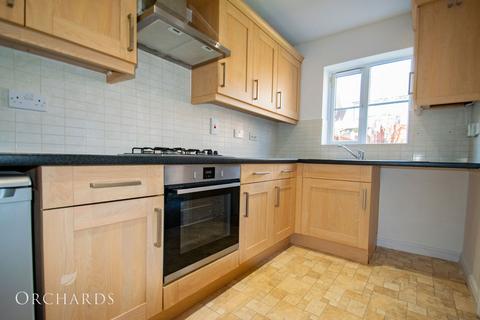 3 bedroom semi-detached house to rent, Peacock Road, Bedford MK43