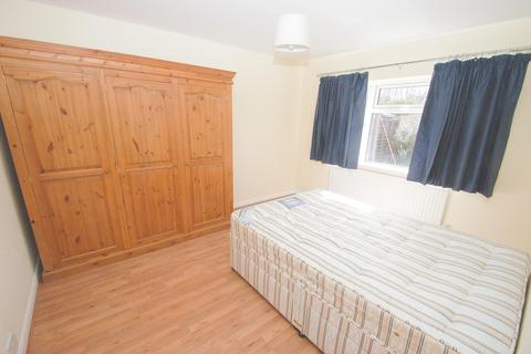 2 bedroom flat to rent, Beech Road, St Albans, AL3