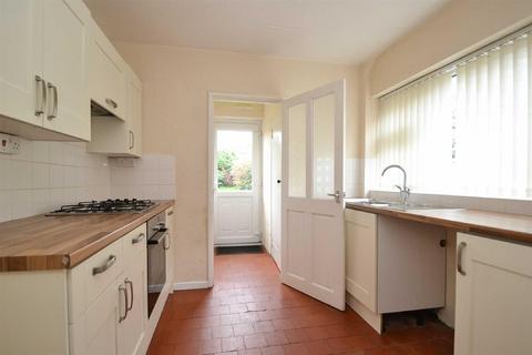 3 bedroom semi-detached house to rent, Priory Ridge, Shrewsbury