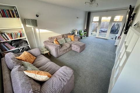 4 bedroom detached house for sale, Priory Gardens, Easton-In-Gordano