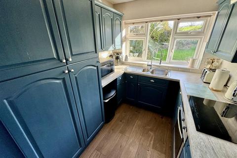 11 Priory Gardens, Easton In Gordano, Bristol, BS20 0PF