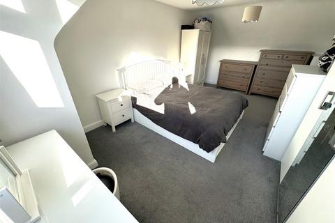 11 Priory Gardens, Easton In Gordano, Bristol, BS20 0PF