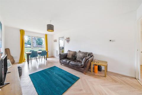 2 bedroom flat for sale, Berrylands, Surbiton KT5