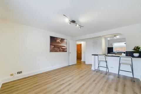 1 bedroom apartment for sale, Downland Court , Somerstown