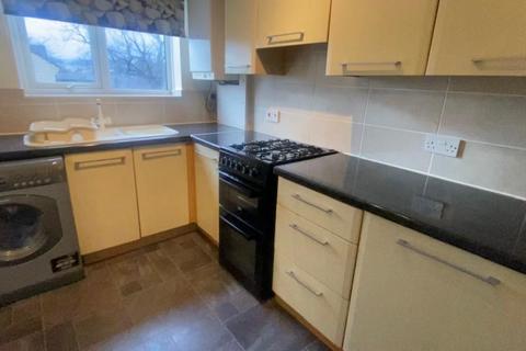 1 bedroom flat to rent, St. Marks View, Longwood, Huddersfield