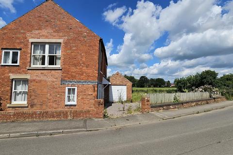 4 bedroom semi-detached house for sale, Main Street, Hoveringham