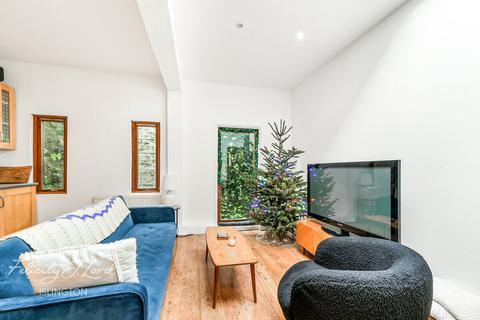 1 bedroom flat for sale, Liverpool Road, Islington, N1