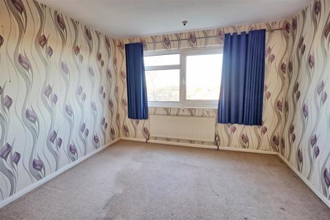 2 bedroom maisonette for sale, Quaker Road, Ware SG12