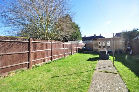 2 bedroom terraced house to rent, Marlborough Road Dorking RH4