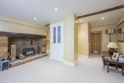 4 bedroom townhouse for sale, West Street, Chipping Norton