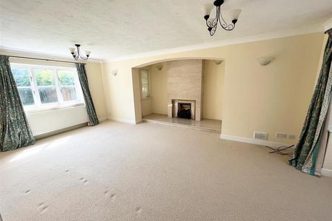 4 bedroom house to rent, Maplewood Road, Wilmslow