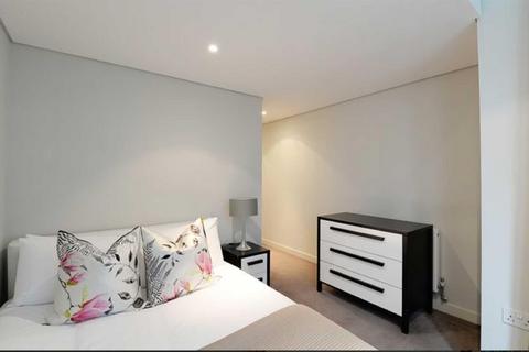 3 bedroom apartment to rent, Paddington Basin, Paddington