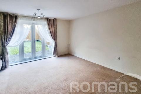 3 bedroom terraced house for sale, Vistula Crescent, Swindon, Wiltshire