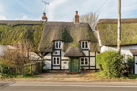 2 bedroom terraced house for sale, Romsey Road, Kings Somborne, Stockbridge, Hampshire, SO20