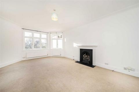 3 bedroom flat for sale, Dartmouth Road, London NW2