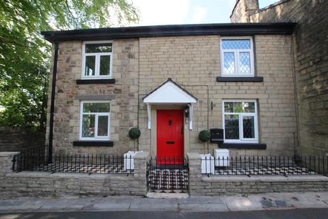 3 bedroom cottage to rent, Blackburn Road, Bolton BL7