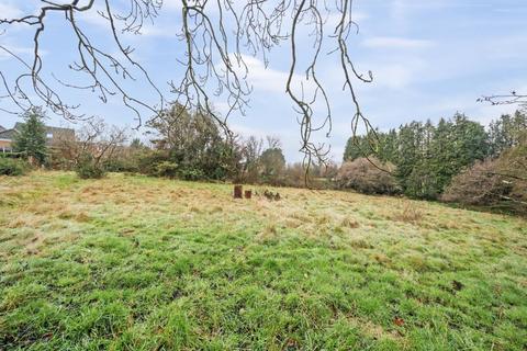 6 bedroom detached bungalow for sale, Chartridge,  Buckinghamshire,  HP5