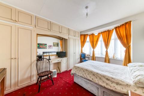 39 Mayfield Road, Thornton Heath, CR7 6DN