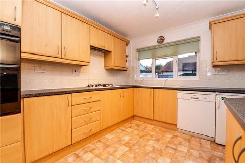 2 bedroom bungalow for sale, Dilly Lane, Barton on Sea, New Milton, Hampshire, BH25