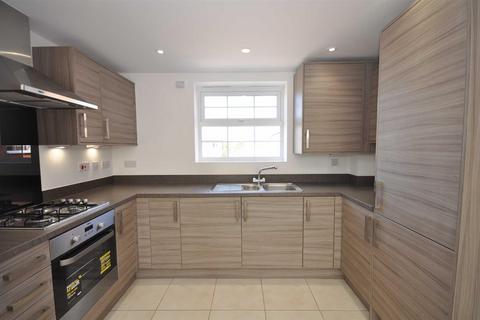 2 bedroom apartment to rent, Vickers Way, Harbury Lane, Warwick