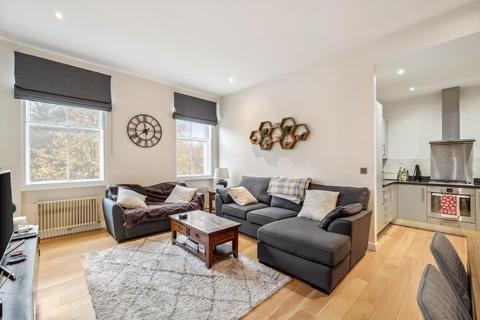 2 bedroom flat for sale, Trinity Road, London, SW17