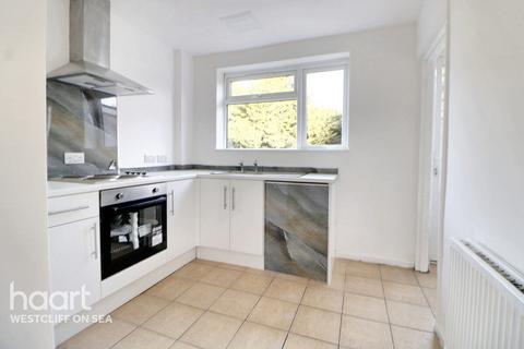 3 bedroom terraced house for sale, Sutton Road, Southend-on-Sea