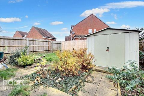 10 The Pastures, Stevenage, SG2 7DZ