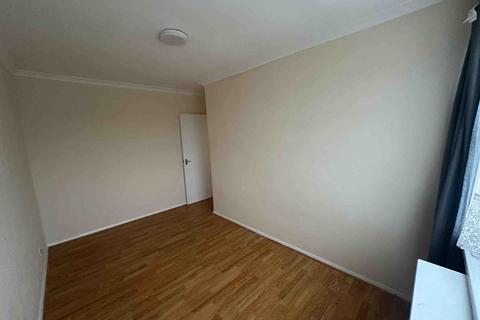 3 bedroom terraced house to rent, Alperton, HA9