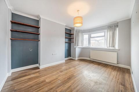 2 bedroom flat for sale, Holmesdale Close, South Norwood