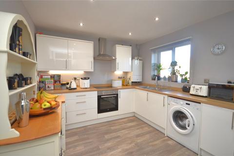 2 bedroom maisonette for sale, Drew Street, Swindon, Wiltshire, SN2