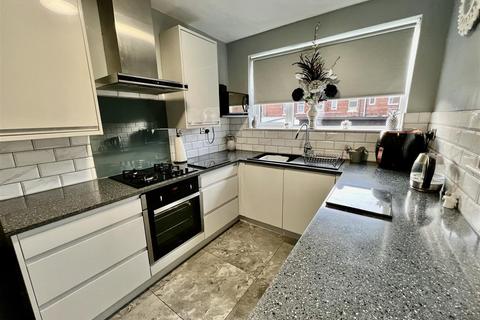 2 bedroom terraced house for sale, Trafalgar Terrace, Darlington