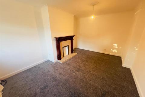 3 bedroom terraced house to rent, Old Hall Lane, Longsight, Manchester