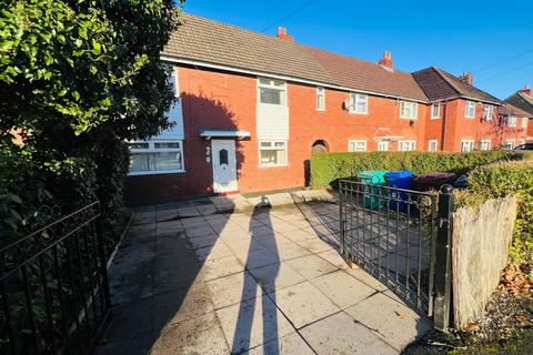 3 bedroom terraced house to rent, Old Hall Lane, Longsight, Manchester