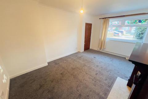 3 bedroom terraced house to rent, Old Hall Lane, Longsight, Manchester