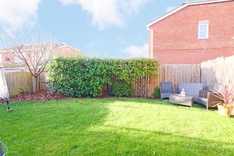 4 bedroom detached house for sale, Braithegayte, Wheldrake, York