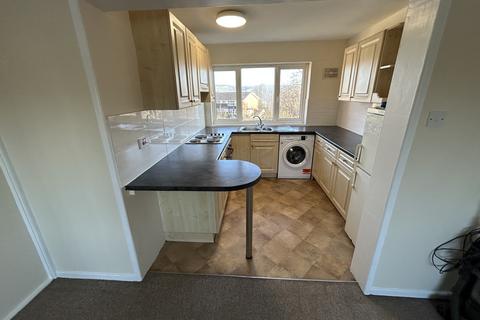 2 bedroom flat to rent, Chandag Road, Keynsham BS31